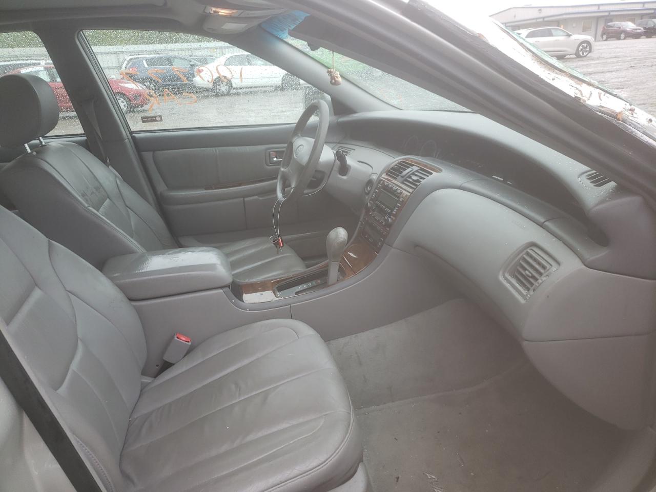 Photo 5 from auction – 2000 TOYOTA AVALON XL with VIN 4T1BF28B7YU036020