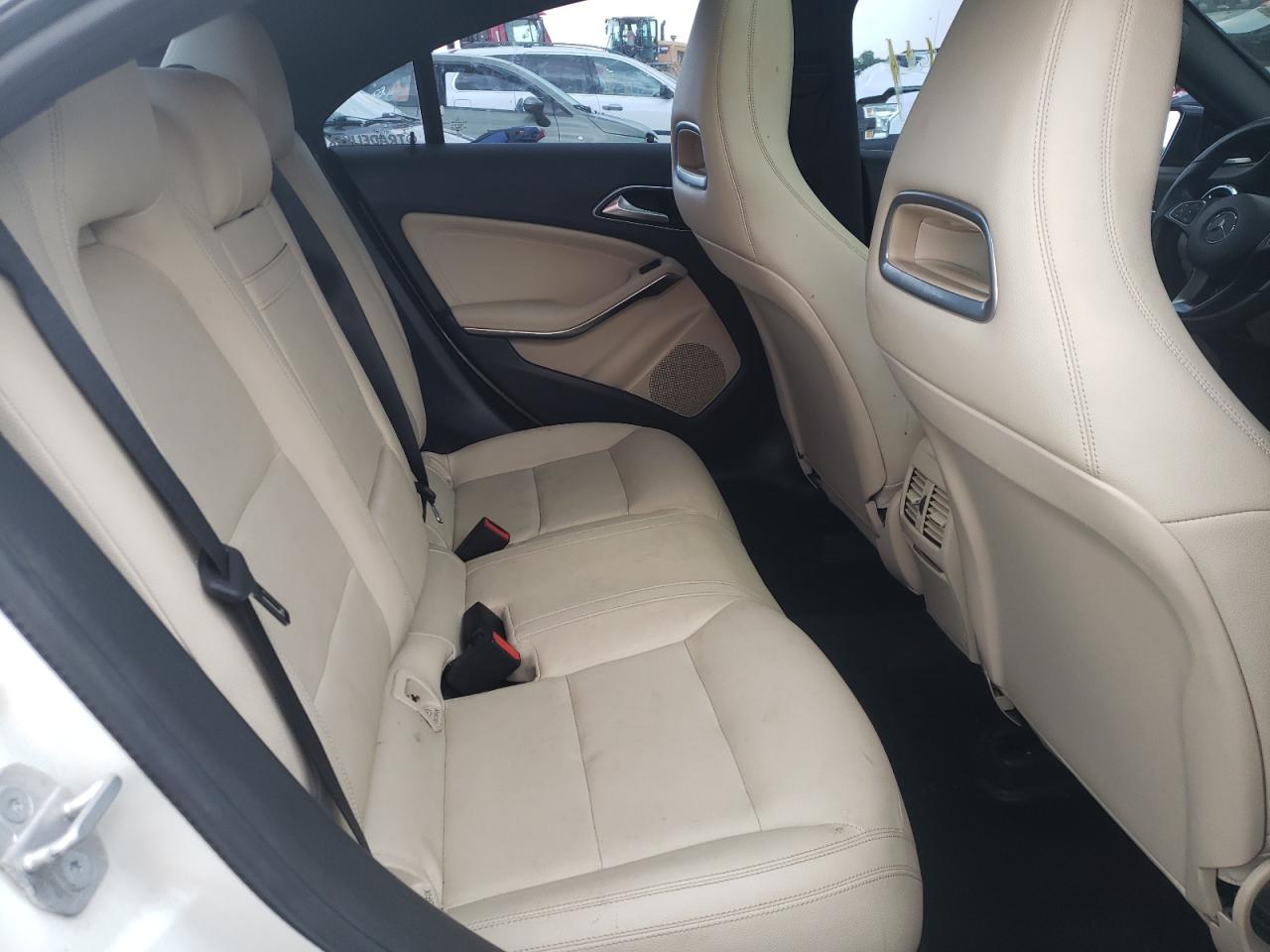 Photo 6 from auction – 2016 MERCEDES-BENZ CLA 250 with VIN WDDSJ4EB5GN377272