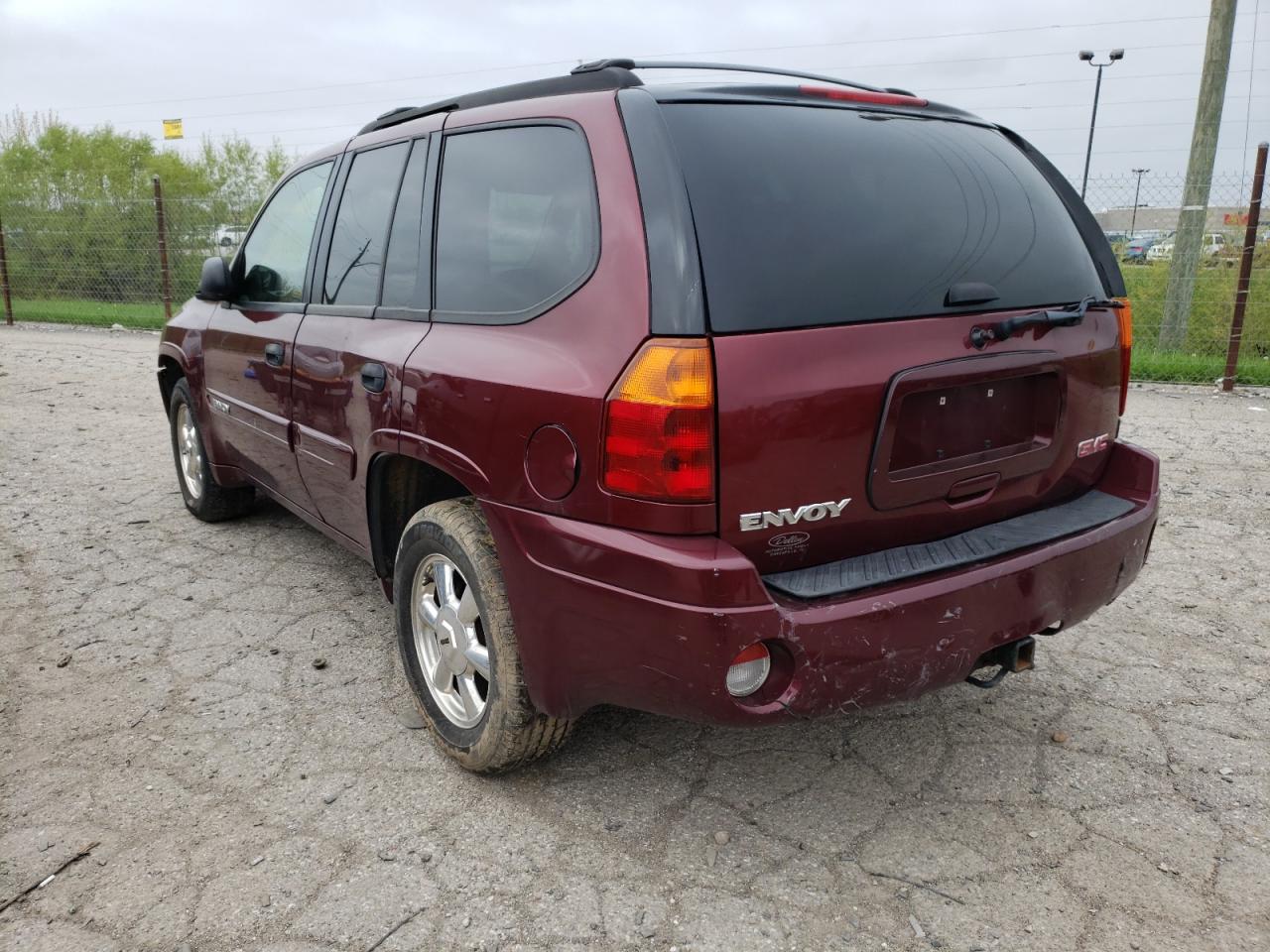 Photo 3 from auction – 2004 GMC ENVOY with VIN 1GKDT13S442382074