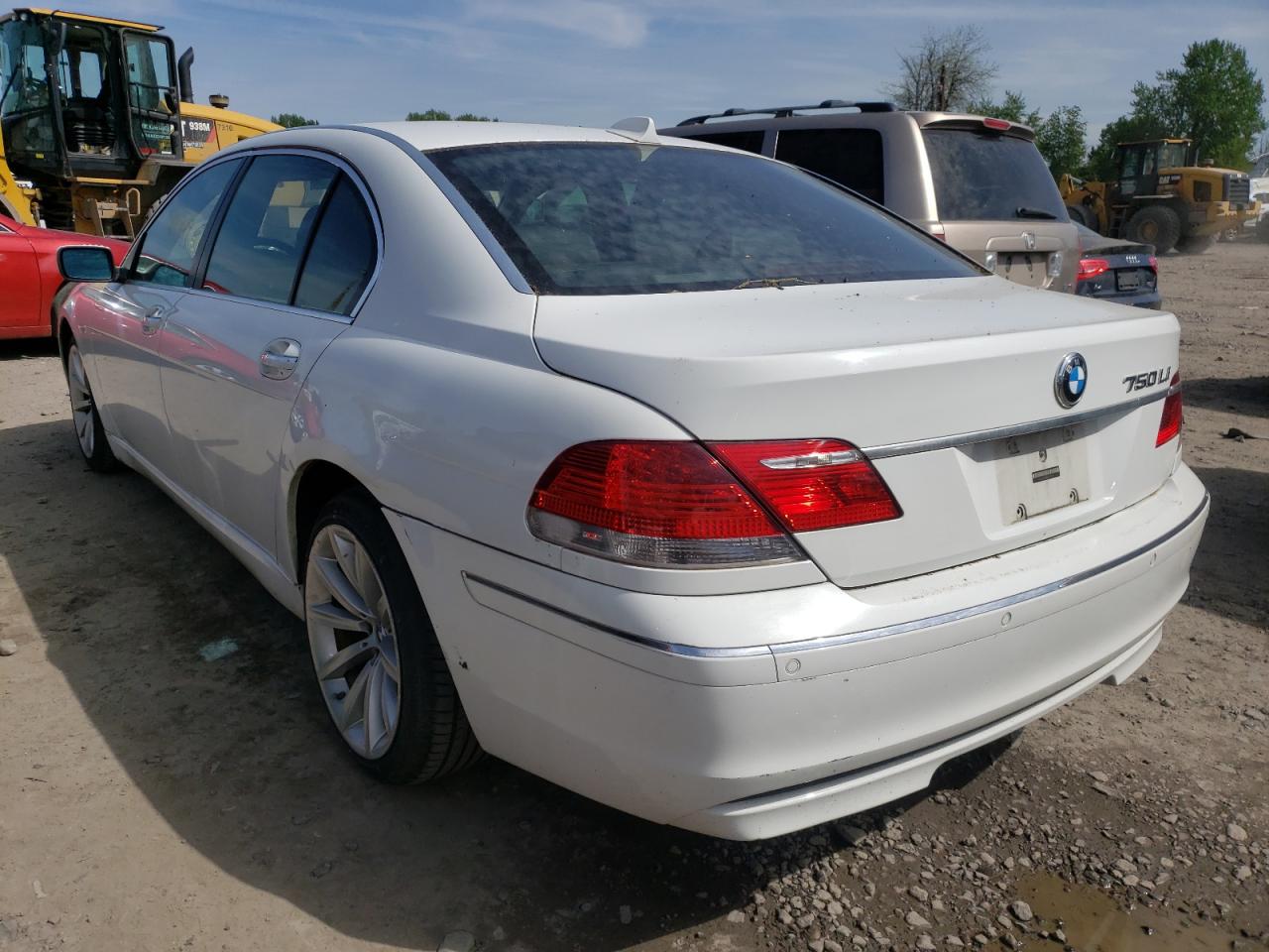 Photo 3 from auction – 2007 BMW 750 with VIN WBAHN83567DT70959