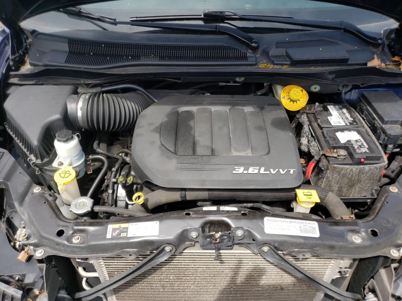 Photo 7 from auction – 2015 CHRYSLER TOWN & COU with VIN 2C4RC1BG9FR582984