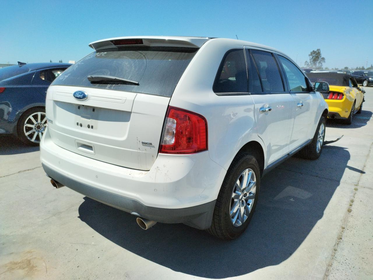 Photo 4 from auction – 2011 FORD EDGE SEL with VIN 2FMDK3JC3BBB39204