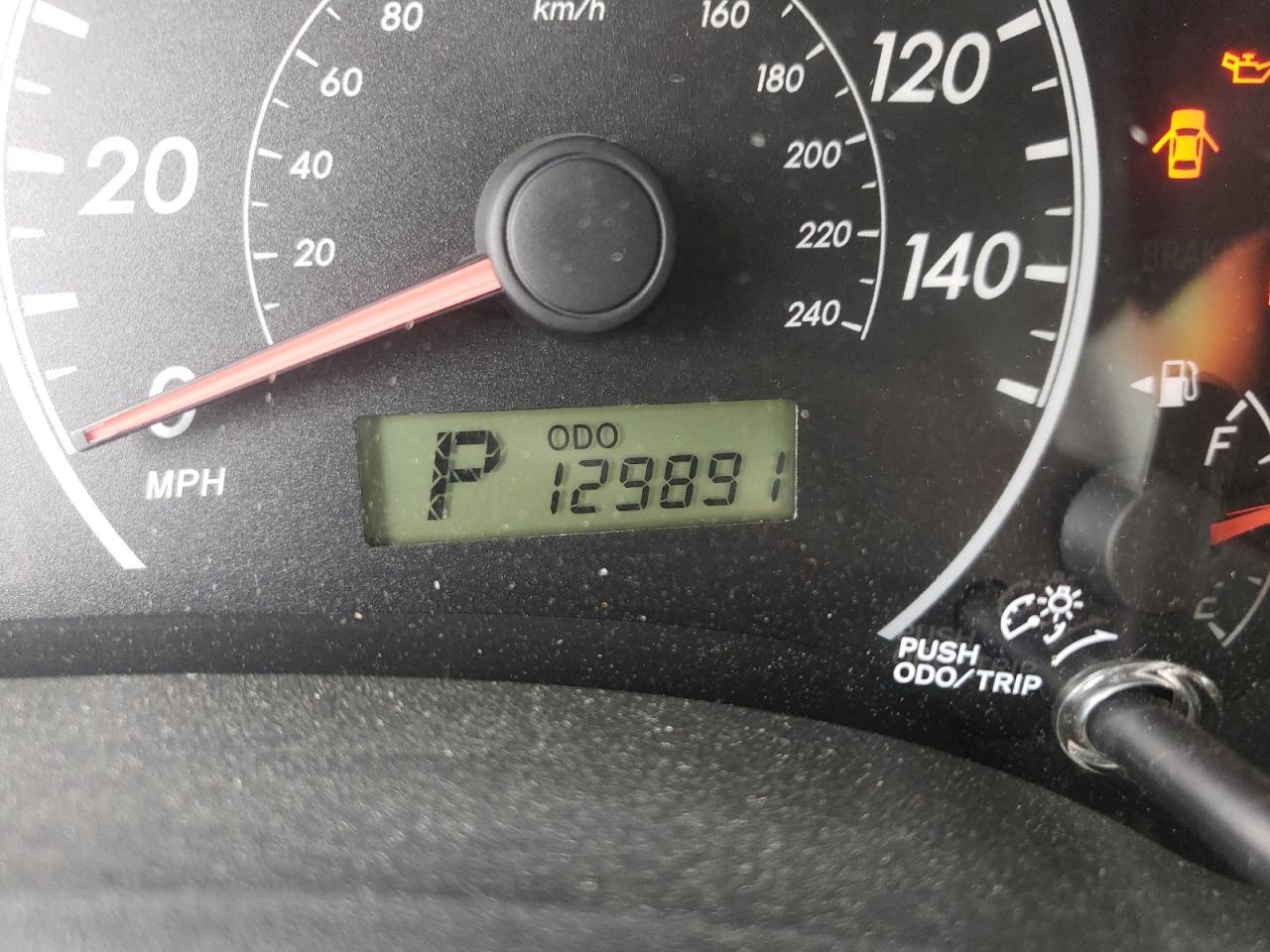 Photo 8 from auction – 2013 TOYOTA COROALLA with VIN 5YFBU4EE5DP215751