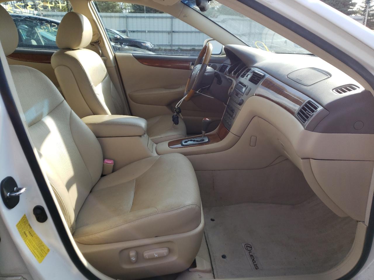 Photo 5 from auction – 2006 LEXUS ES 330 with VIN JTHBA30G865145737