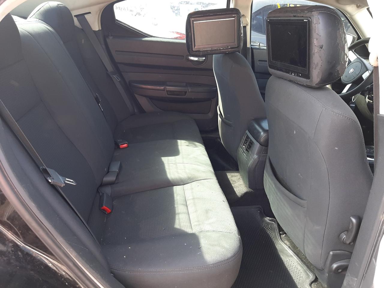 Photo 6 from auction – 2008 DODGE CHARGER with VIN 2B3KA43R48H257095