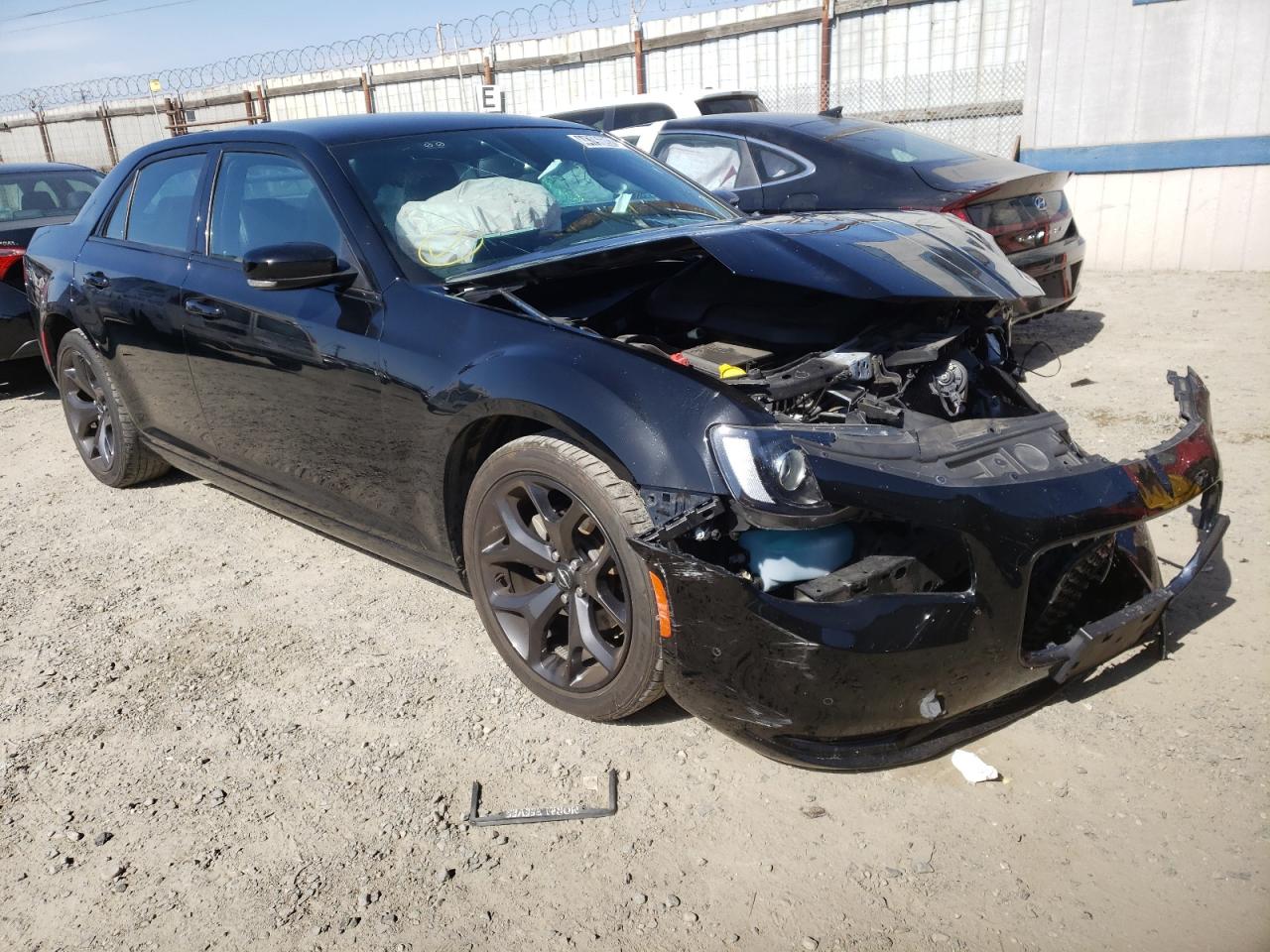 Photo 1 from auction – 2021 CHRYSLER 300 S with VIN 2C3CCABG5MH595857