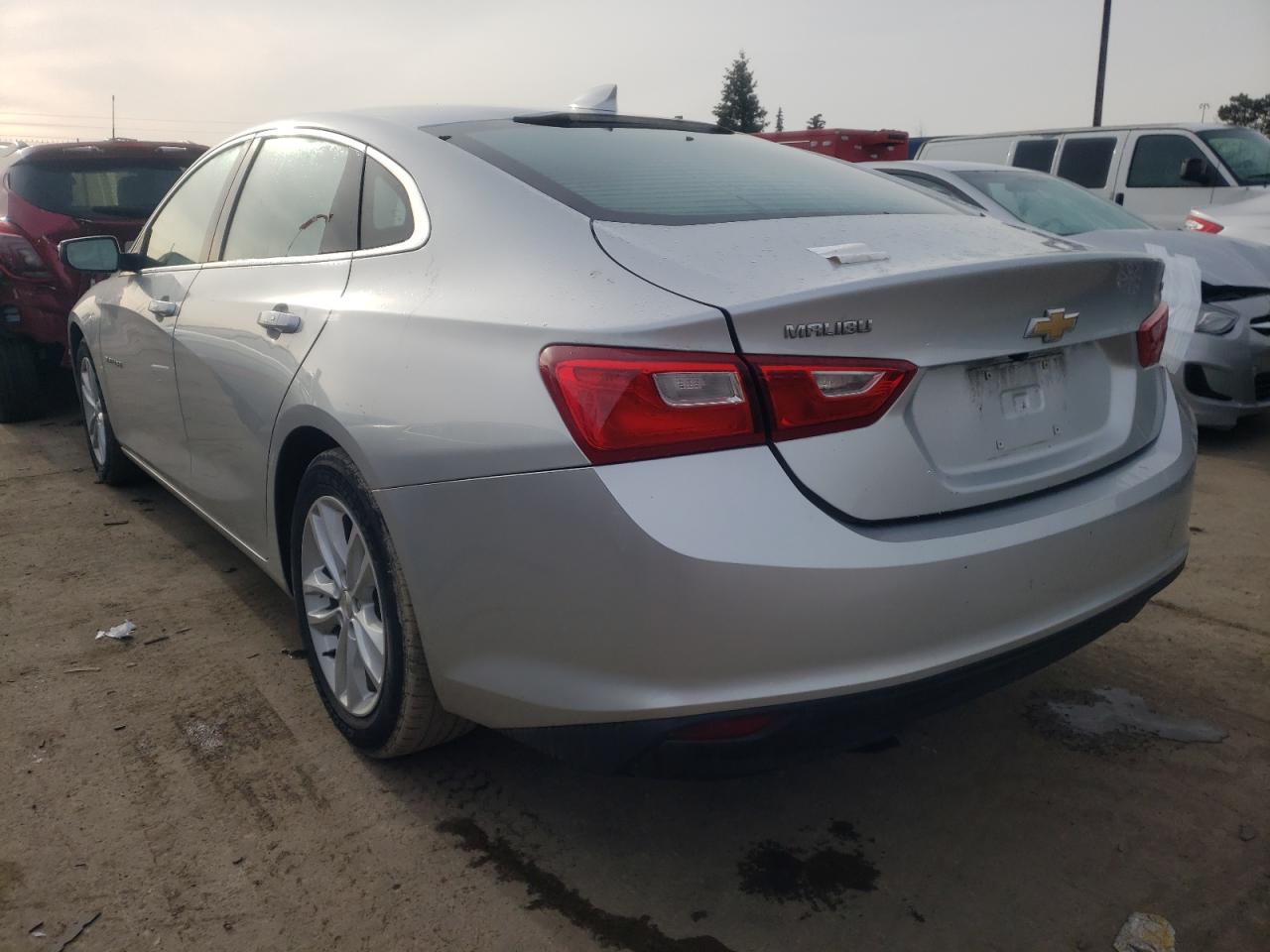 Photo 3 from auction – 2017 CHEVROLET MALIBU LT with VIN 1G1ZE5ST6HF215316