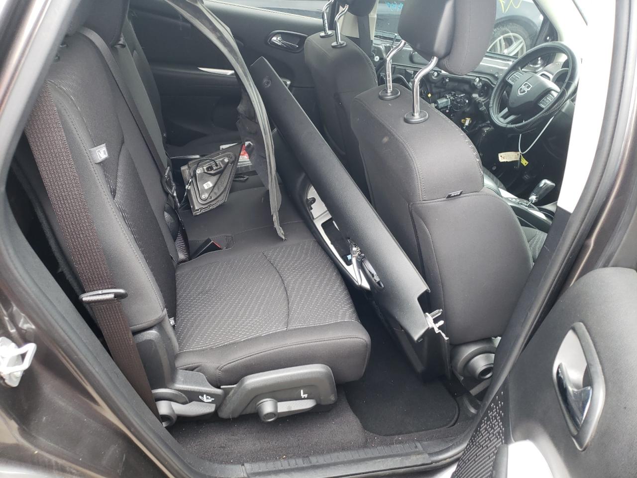 Photo 6 from auction – 2018 DODGE JOURNEY SE with VIN 3C4PDCAB4JT496316