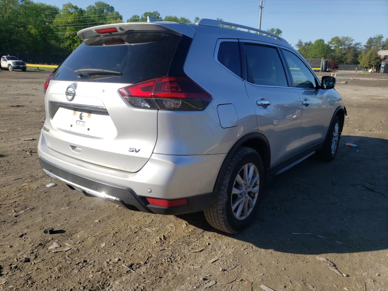 Photo 4 from auction – 2019 NISSAN ROGUE S with VIN KNMAT2MT8KP531288