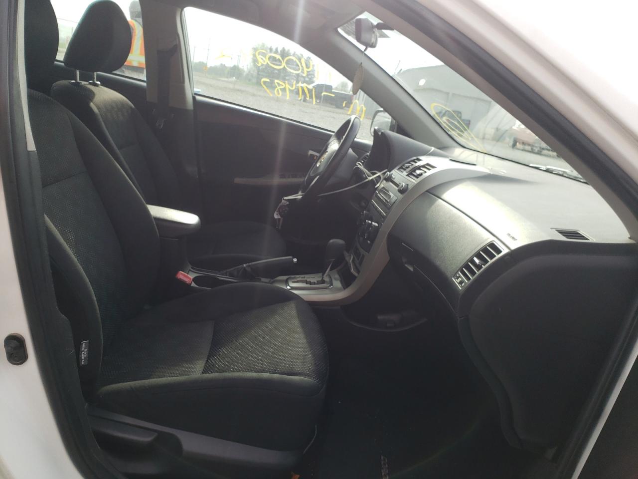 Photo 5 from auction – 2010 TOYOTA COROLLA BA with VIN 1NXBU4EE4AZ178959
