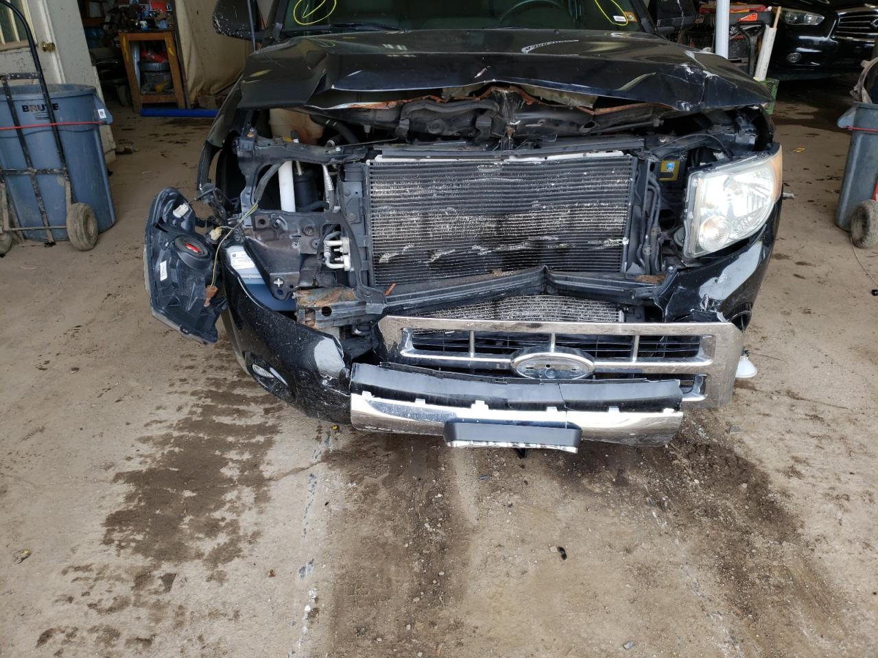 Photo 9 from auction – 2011 FORD ESCAPE LIM with VIN 1FMCU9EG6BKC15171