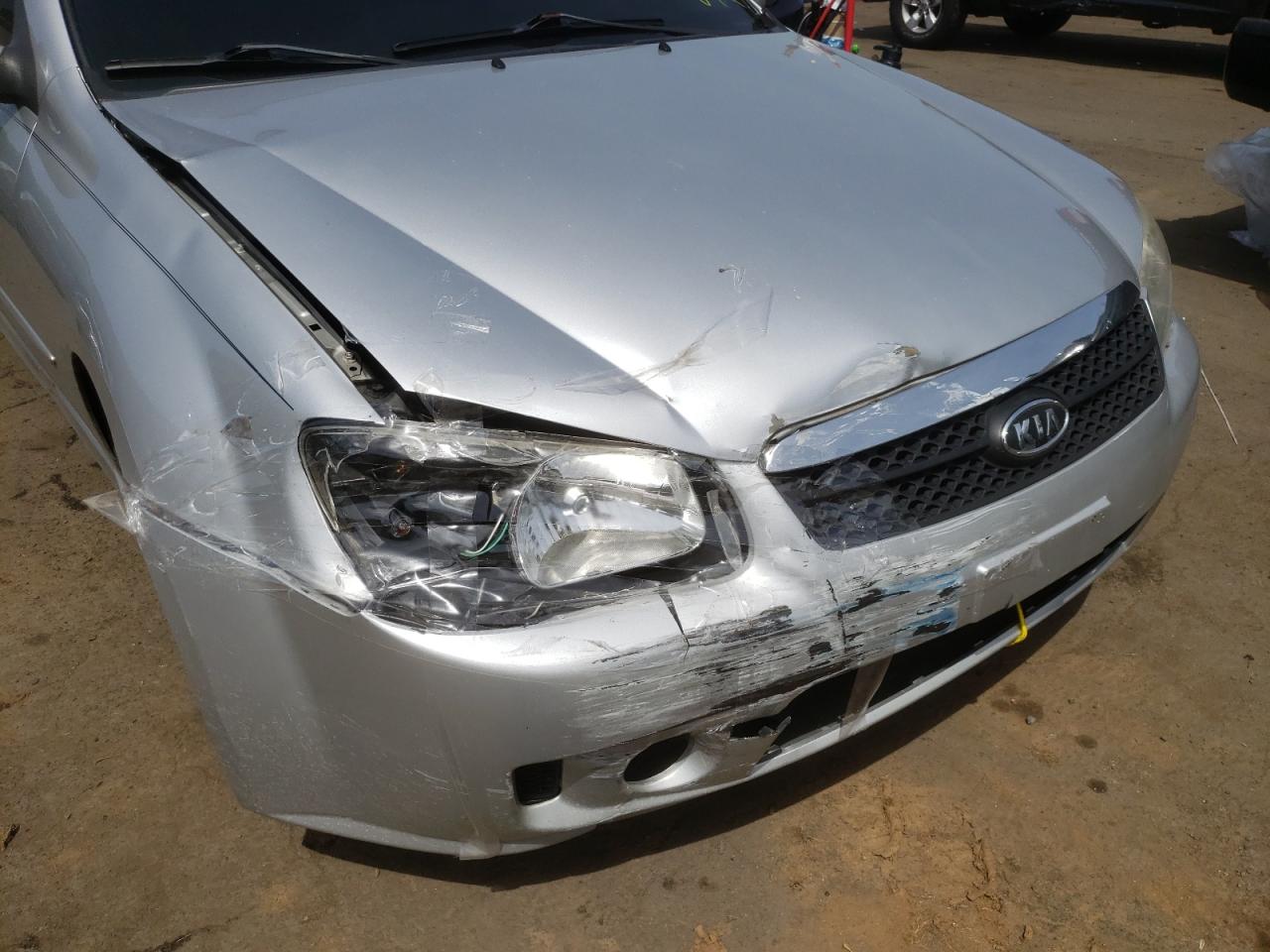 Photo 9 from auction – 2009 KIA SPECTRA SX with VIN KNAFE242395023773