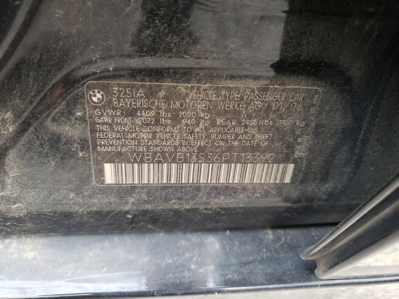 Photo 10 from auction – 2006 BMW 325 I with VIN WBAVB13536PT13392