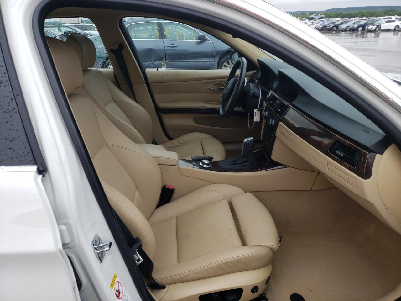 Photo 5 from auction – 2008 BMW 335 XI with VIN WBAVD53568A010338