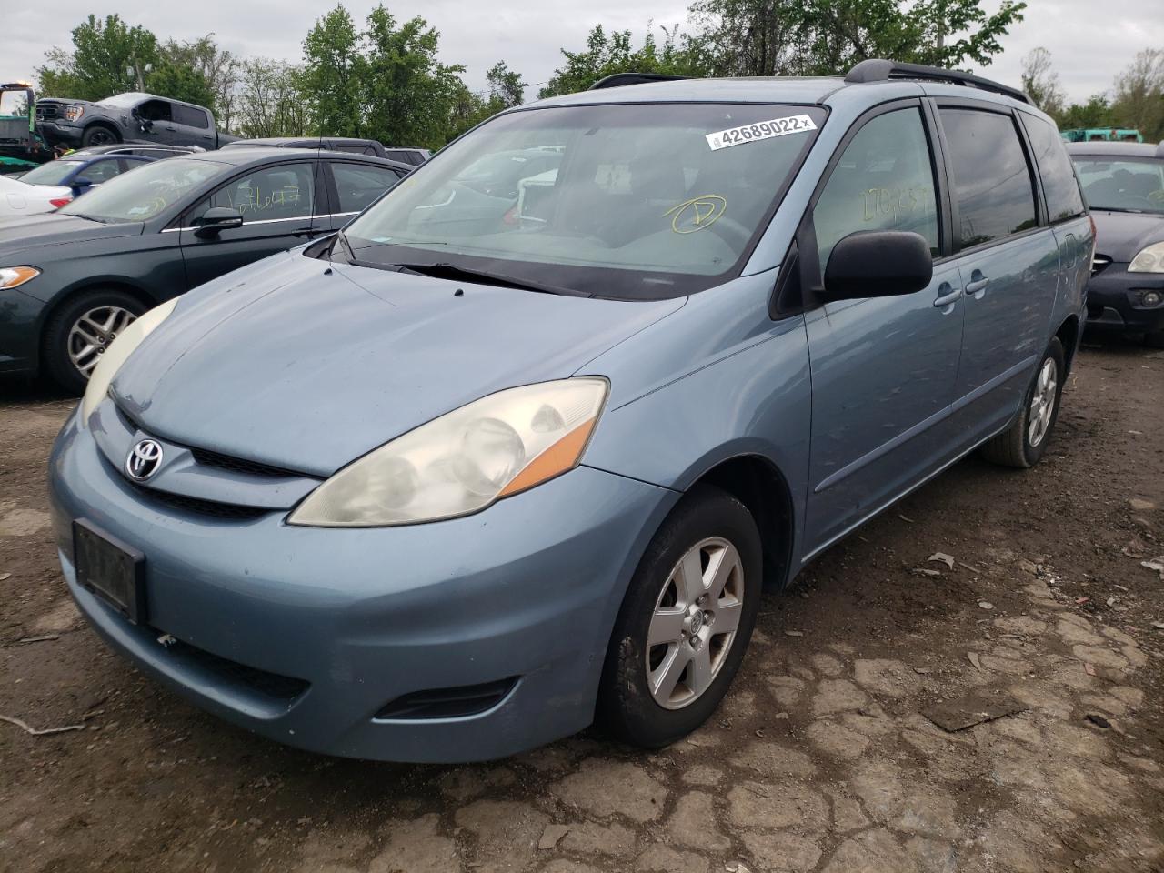 Photo 2 from auction – 2006 TOYOTA SIENNA CE with VIN 5TDZA23C66S519601