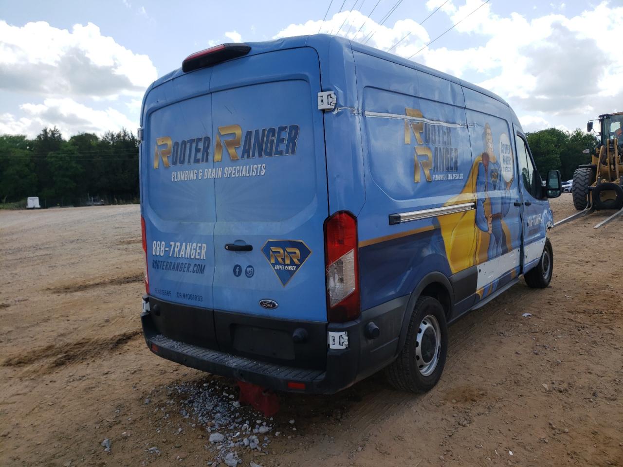 Photo 4 from auction – 2019 FORD TRANSIT T- with VIN 1FTYR2CM9KKB16467