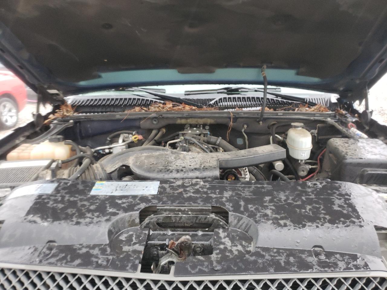 Photo 7 from auction – 2005 CHEVROLET AVALANCHE with VIN 3GNEC12ZX5G195307