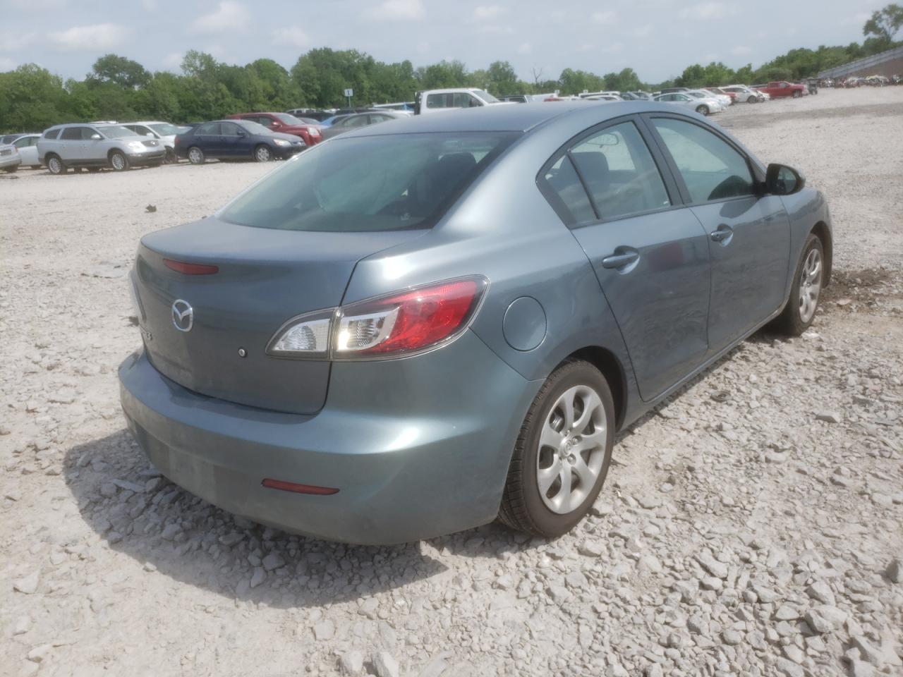 Photo 4 from auction – 2013 MAZDA 3 I with VIN JM1BL1TF4D1703638