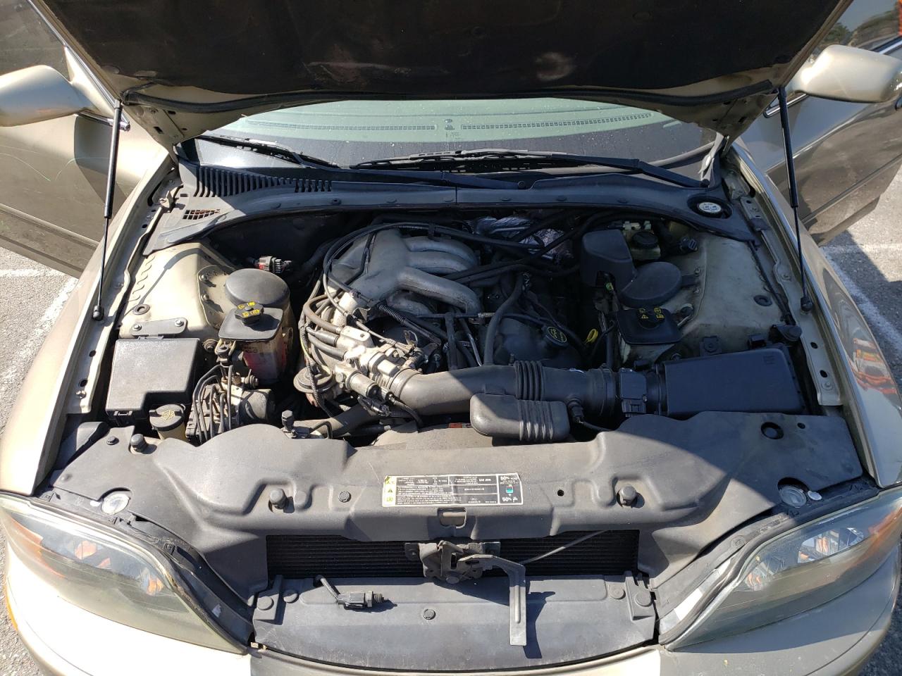 Photo 7 from auction – 2001 LINCOLN LS with VIN 1LNHM86S01Y675523