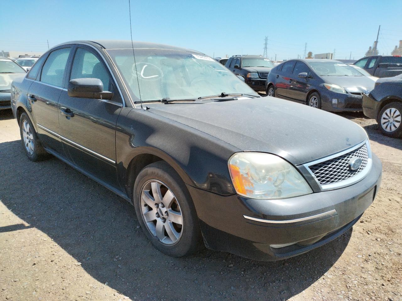 FORD FIVE HUNDR 2005 with VIN 1FAFP24185G183110 - Photo from auction