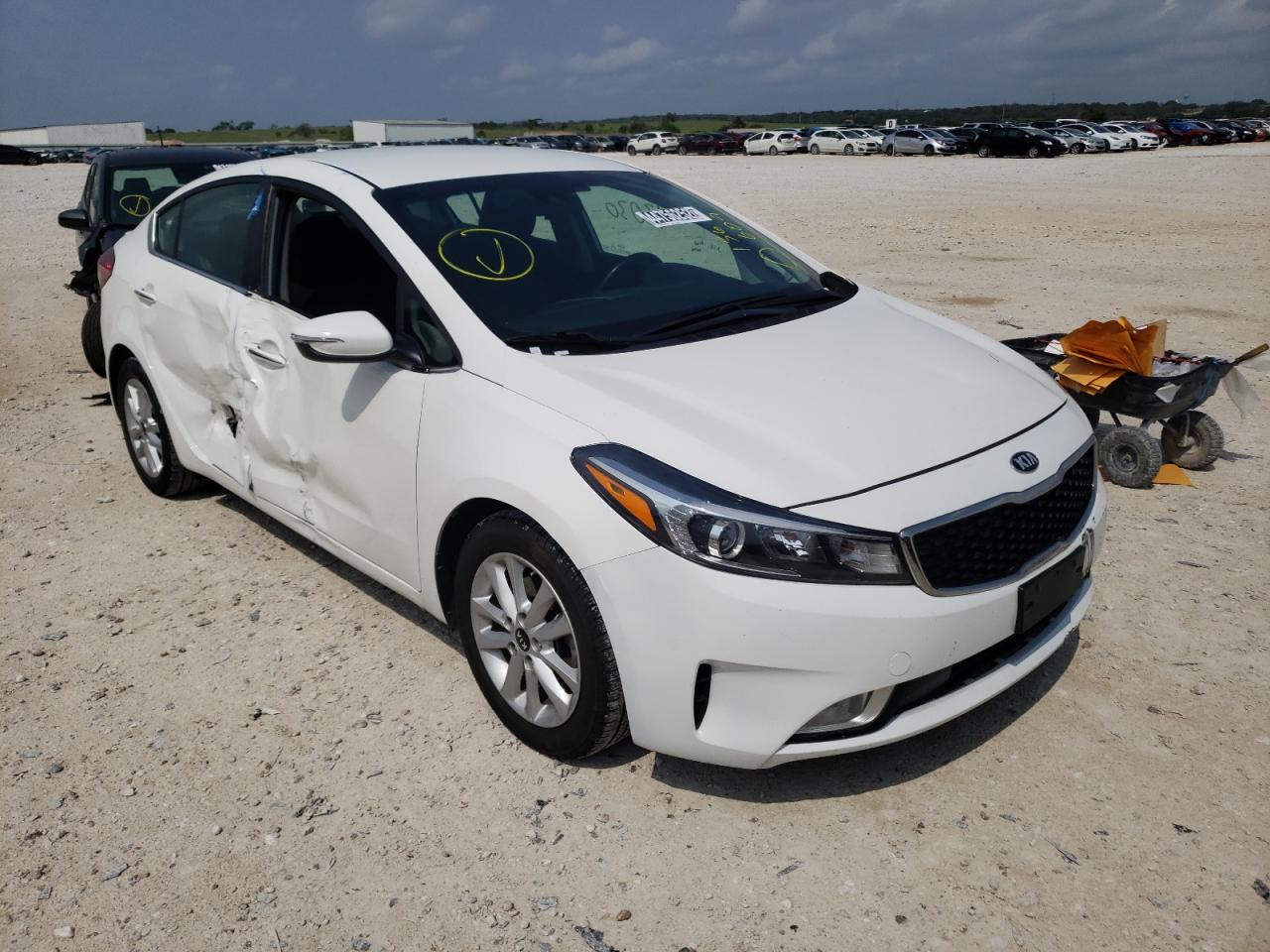 KIA FORTE LX 2017 with VIN 3KPFL4A78HE136609 - Photo from auction