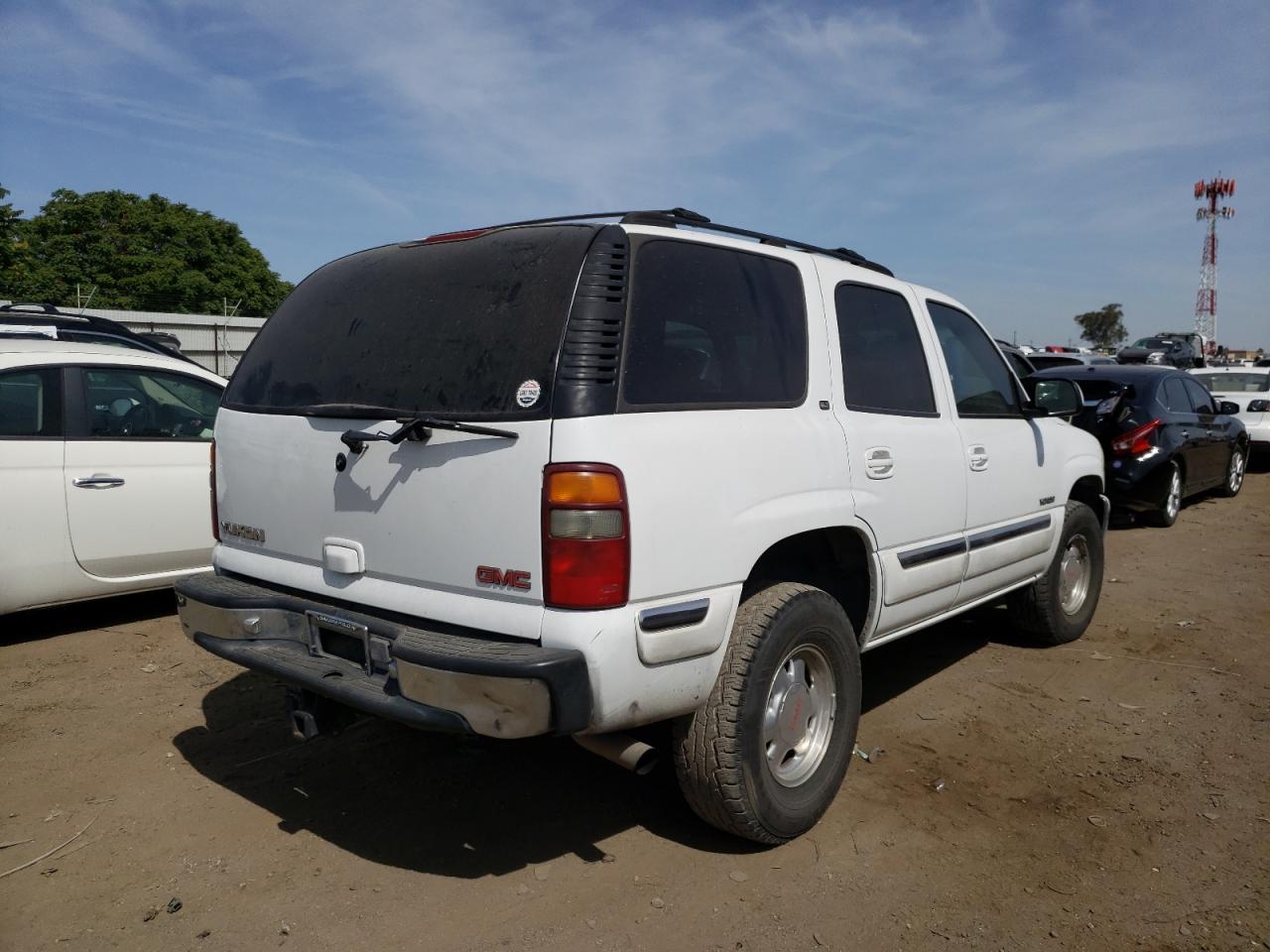 Photo 4 from auction – 2001 GMC YUKON with VIN 1GKEK13T61J142364