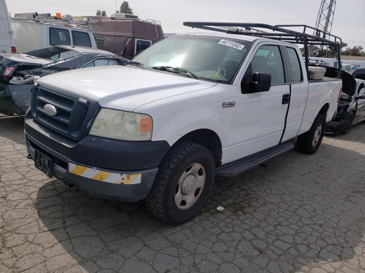 Photo 2 from auction – 2006 FORD F150 with VIN 1FTPX14546KD39265
