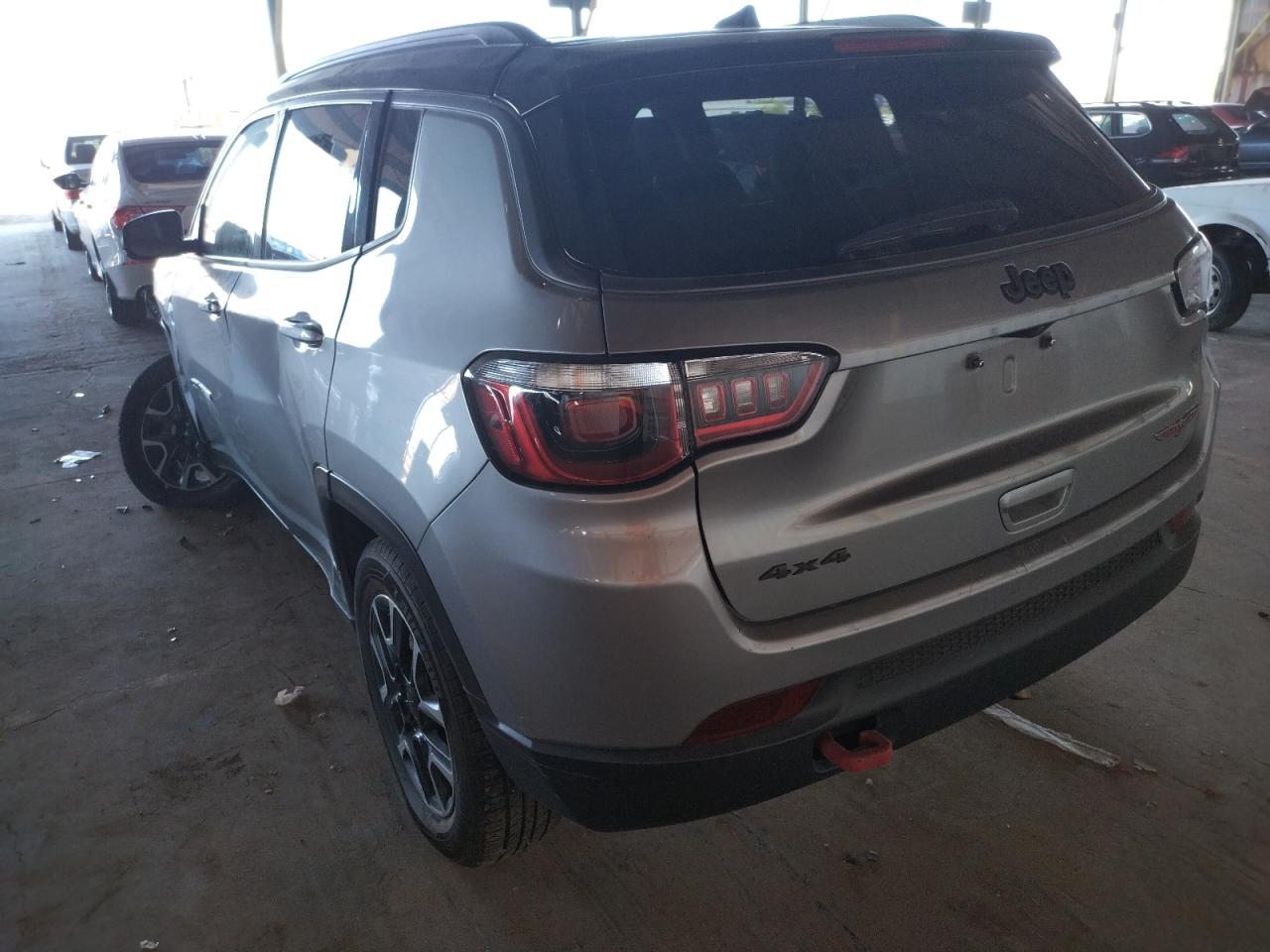 Photo 3 from auction – 2019 JEEP COMPASS TR with VIN 3C4NJDDB2KT747921