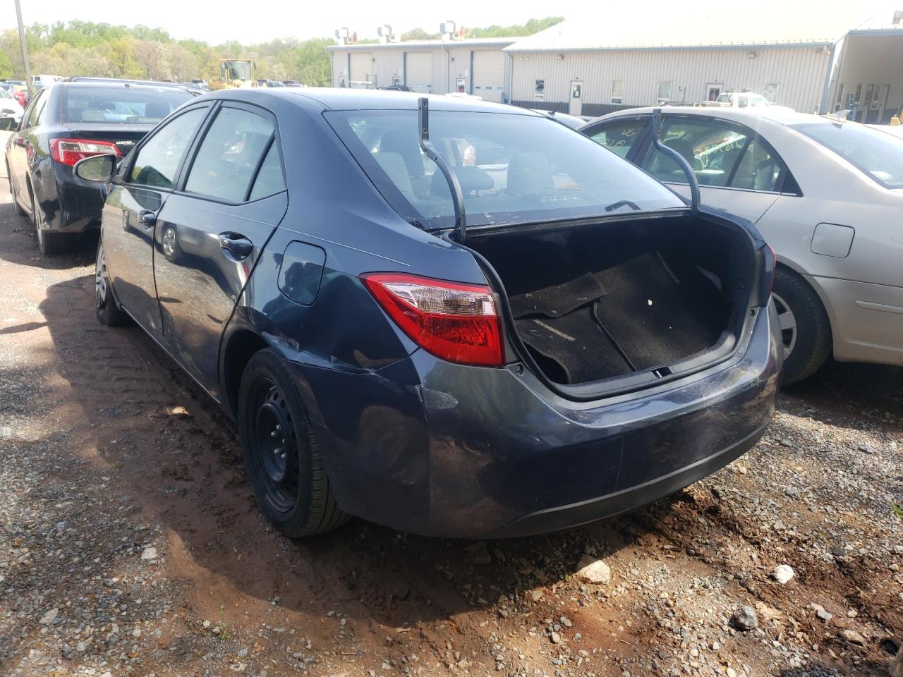 Photo 3 from auction – 2018 TOYOTA COROLLA L with VIN 2T1BURHE5JC071297