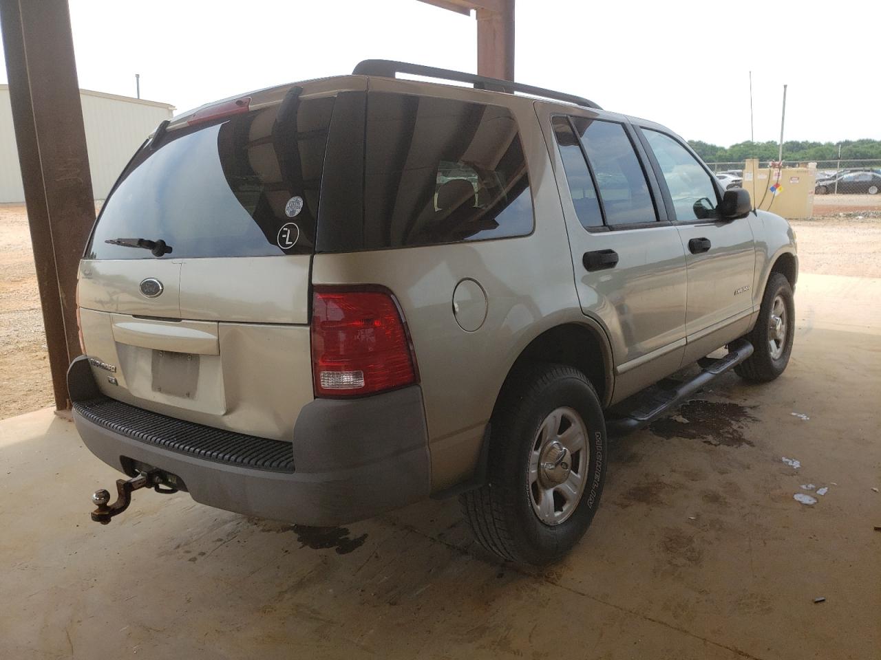 Photo 4 from auction – 2002 FORD EXPLORER X with VIN 1FMZU62K92ZC63174