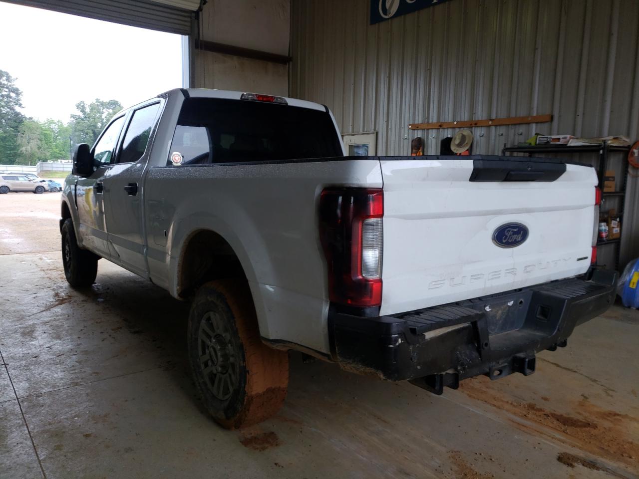 Photo 3 from auction – 2017 FORD F250 SUPER with VIN 1FT7W2B64HEB57796