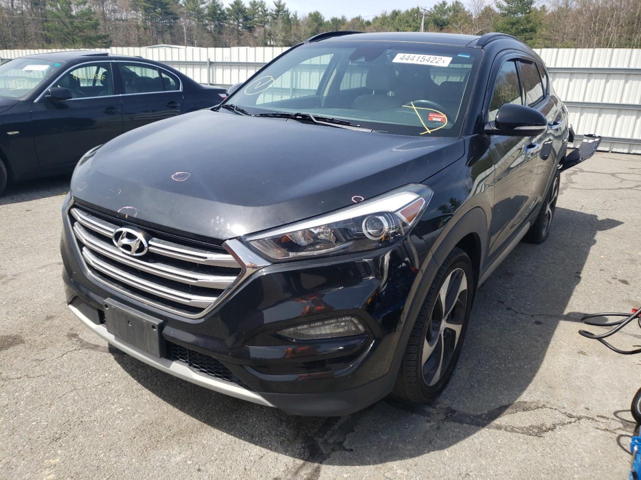Photo 2 from auction – 2017 HYUNDAI TUCSON LIM with VIN KM8J3CA20HU293220