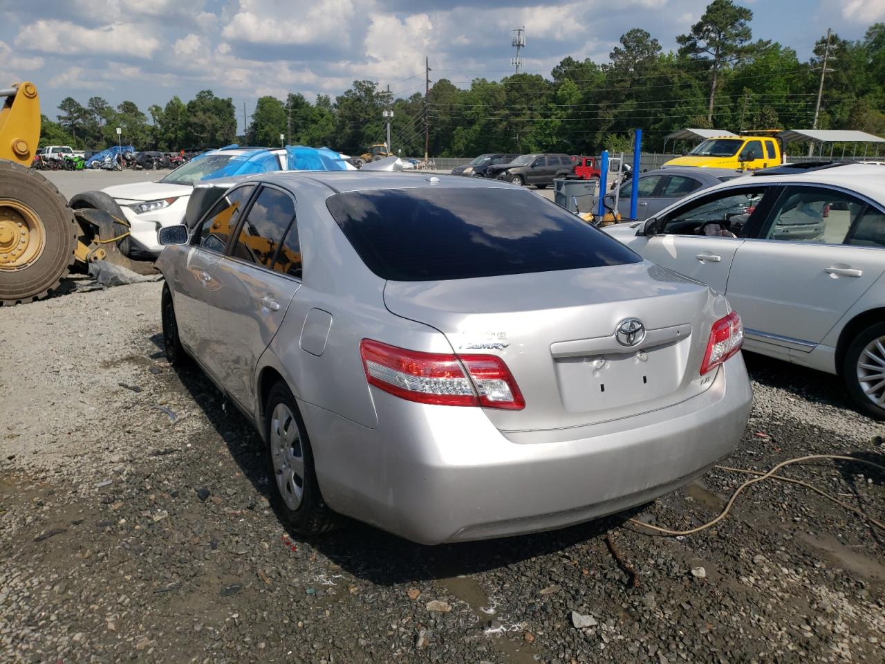 Photo 3 from auction – 2011 TOYOTA CAMRY BASE with VIN 4T1BF3EK3BU124418
