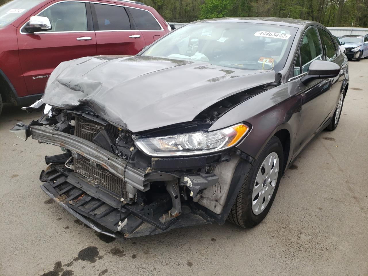 Photo 2 from auction – 2014 FORD FUSION S with VIN 1FA6P0G75E5387850