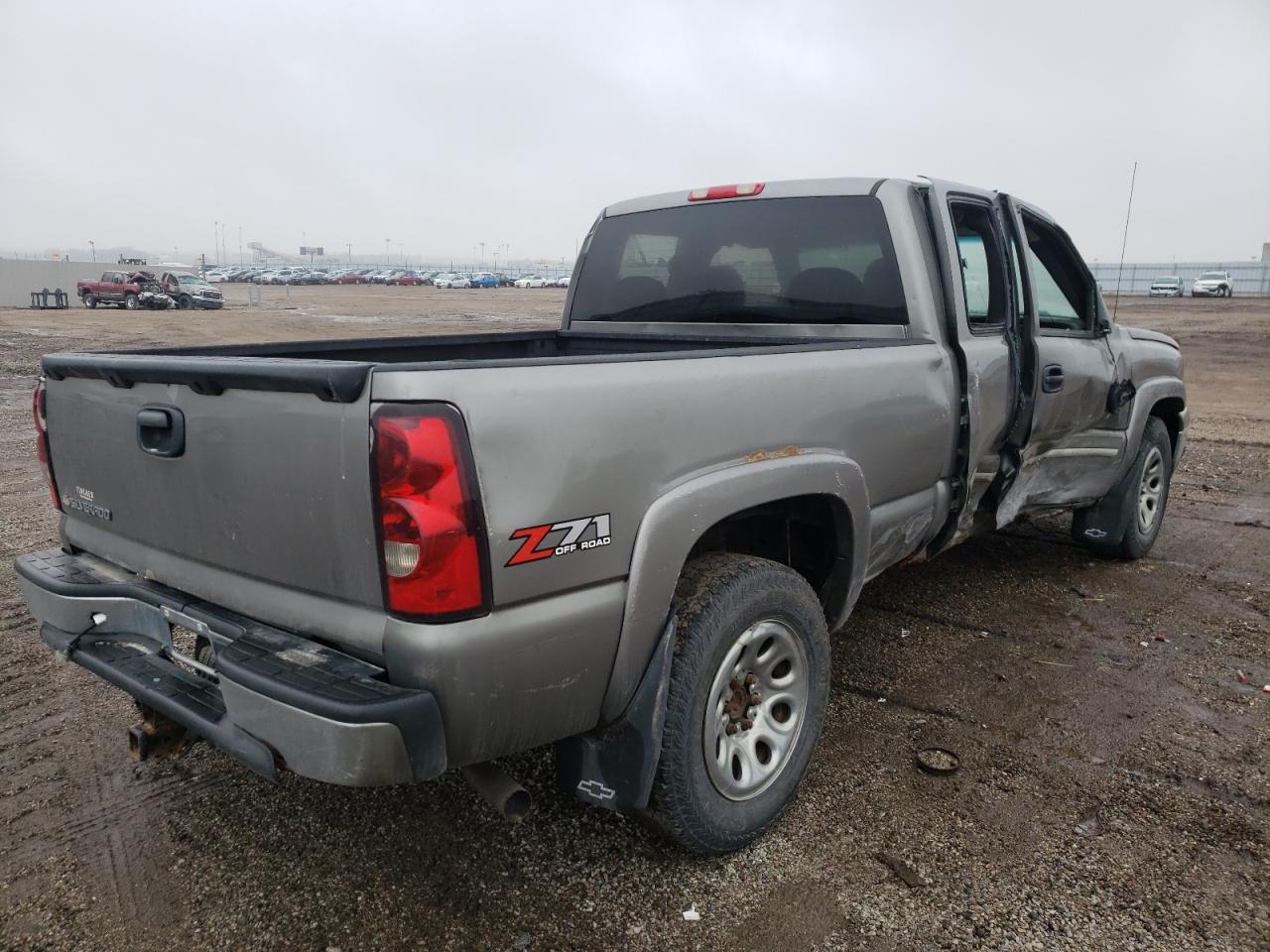Photo 4 from auction – 2006 CHEVROLET SILVERADO with VIN 1GCEK19B96Z281925