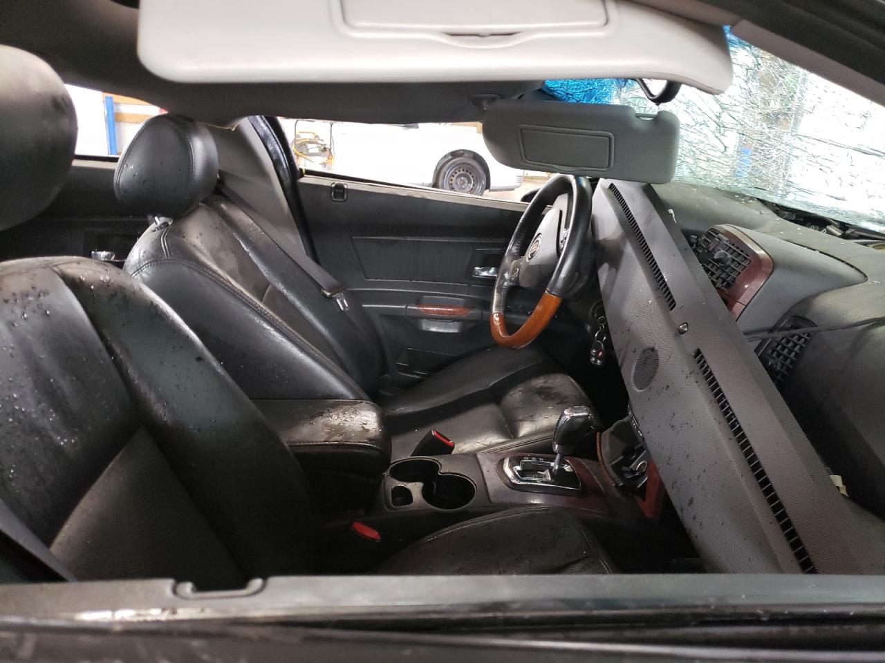 Photo 5 from auction – 2007 CADILLAC CTS HI FEA with VIN 1G6DP577X70112797