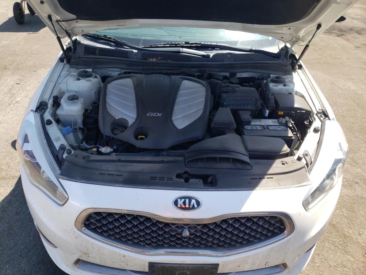 Photo 7 from auction – 2016 KIA CADENZA LU with VIN KNALN4D72G5201356