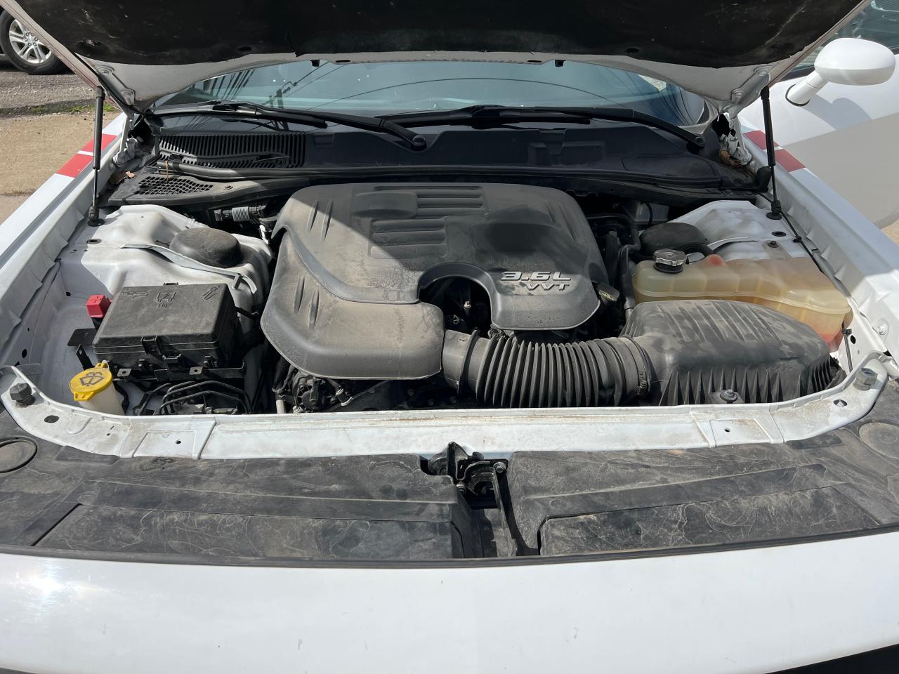 Photo 7 from auction – 2016 DODGE CHALLENGER with VIN 2C3CDZAG2GH201121