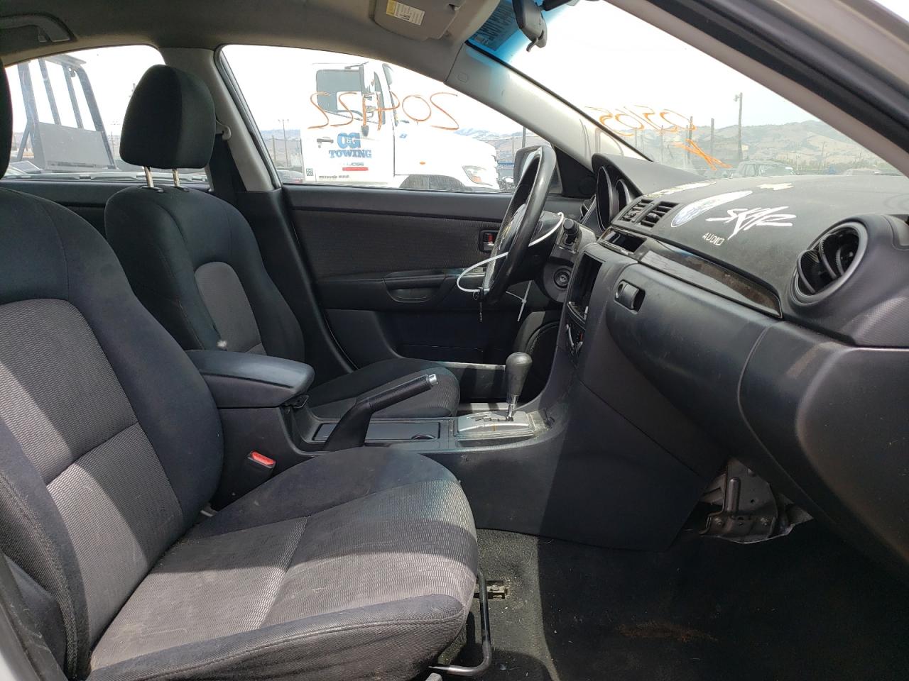 Photo 5 from auction – 2008 MAZDA 3 I with VIN JM1BK32F981782682