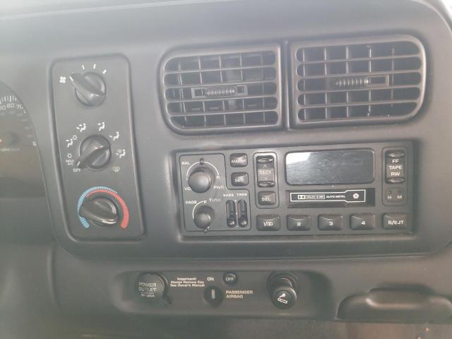 Photo 9 from auction – 1999 DODGE DAKOTA with VIN 1B7GL22X8XS139500