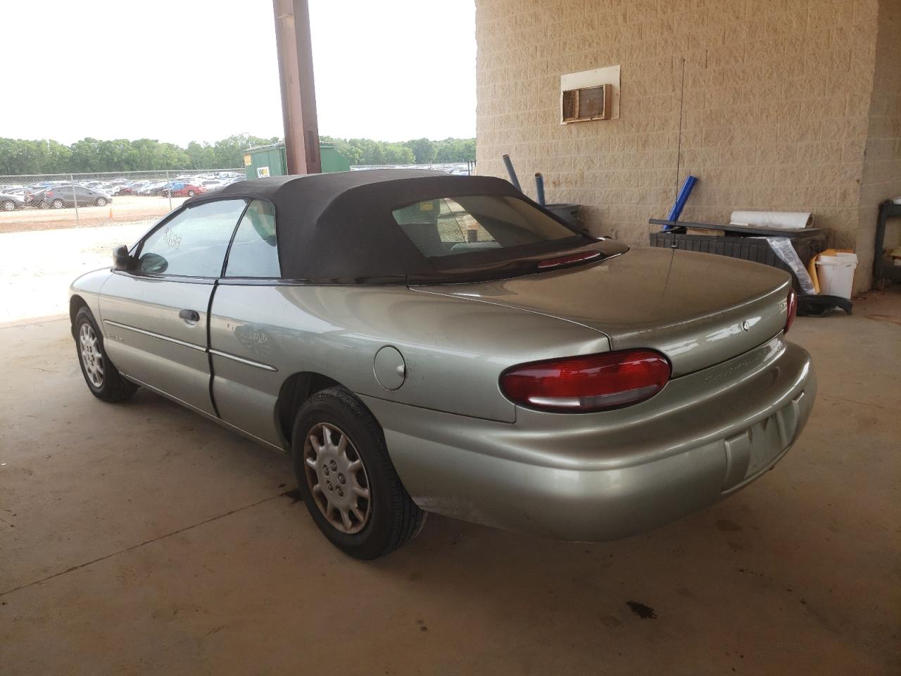 Photo 3 from auction – 1999 CHRYSLER SEBRING JX with VIN 3C3EL45H6XT609467