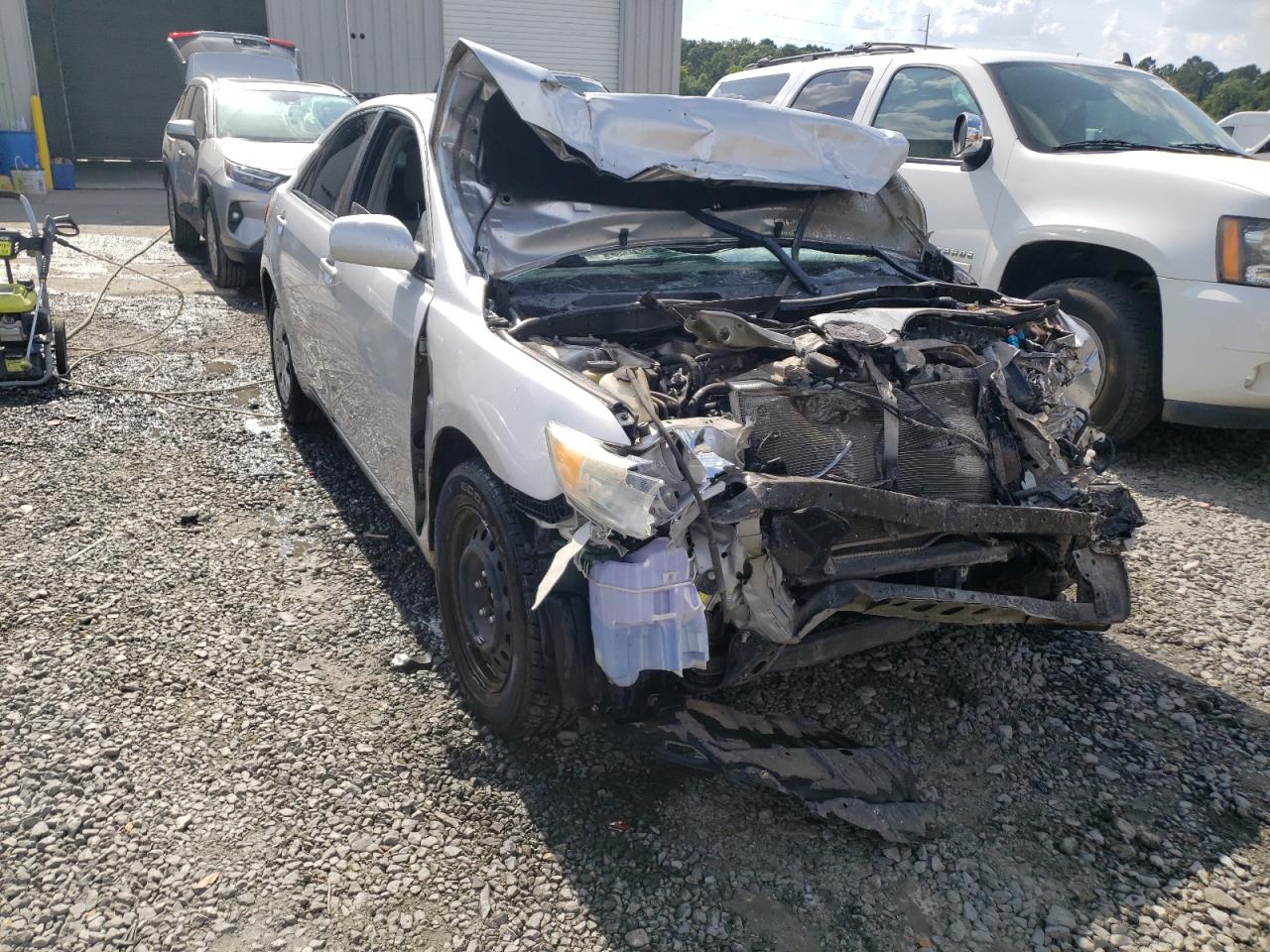 TOYOTA CAMRY BASE 2011 مع رقم تعريف المركبة 4T1BF3EK3BU124418 - صورة من المزاد