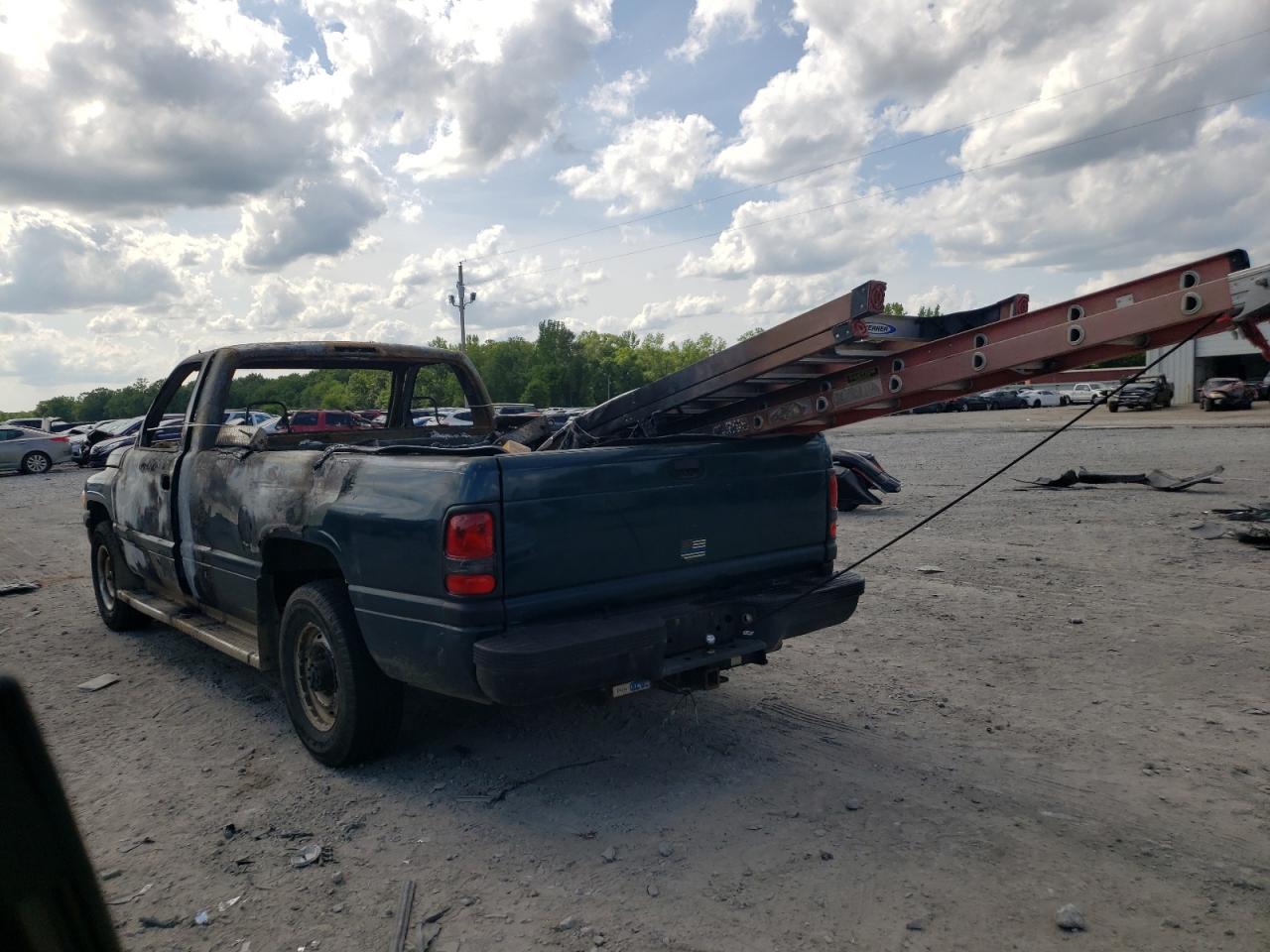 Photo 3 from auction – 1994 DODGE RAM 2500 with VIN 1B7KC26C8RS579236