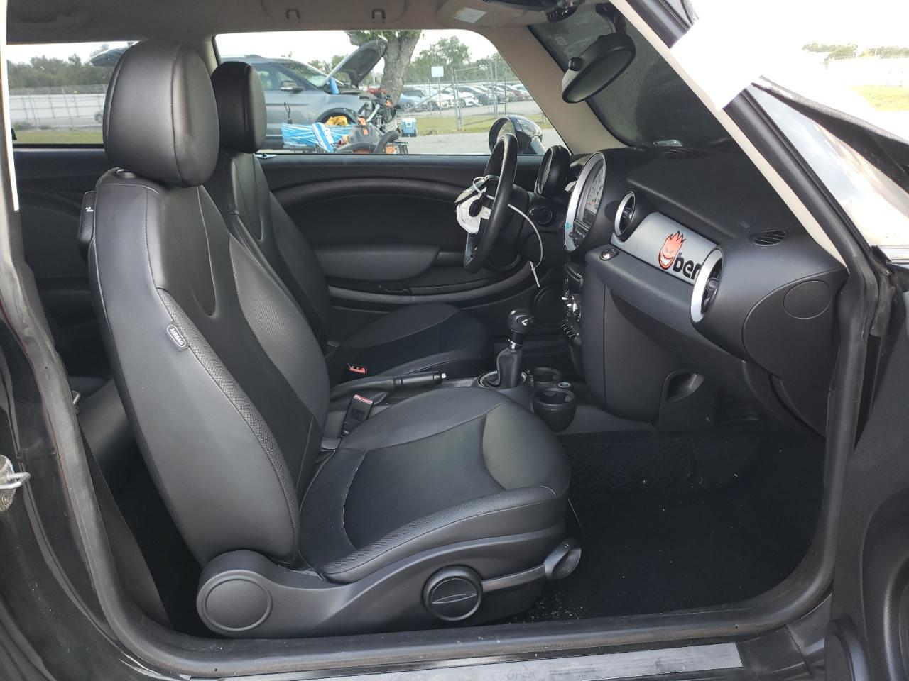 Photo 5 from auction – 2012 MINI COOPER with VIN WMWSU3C5XCT261271