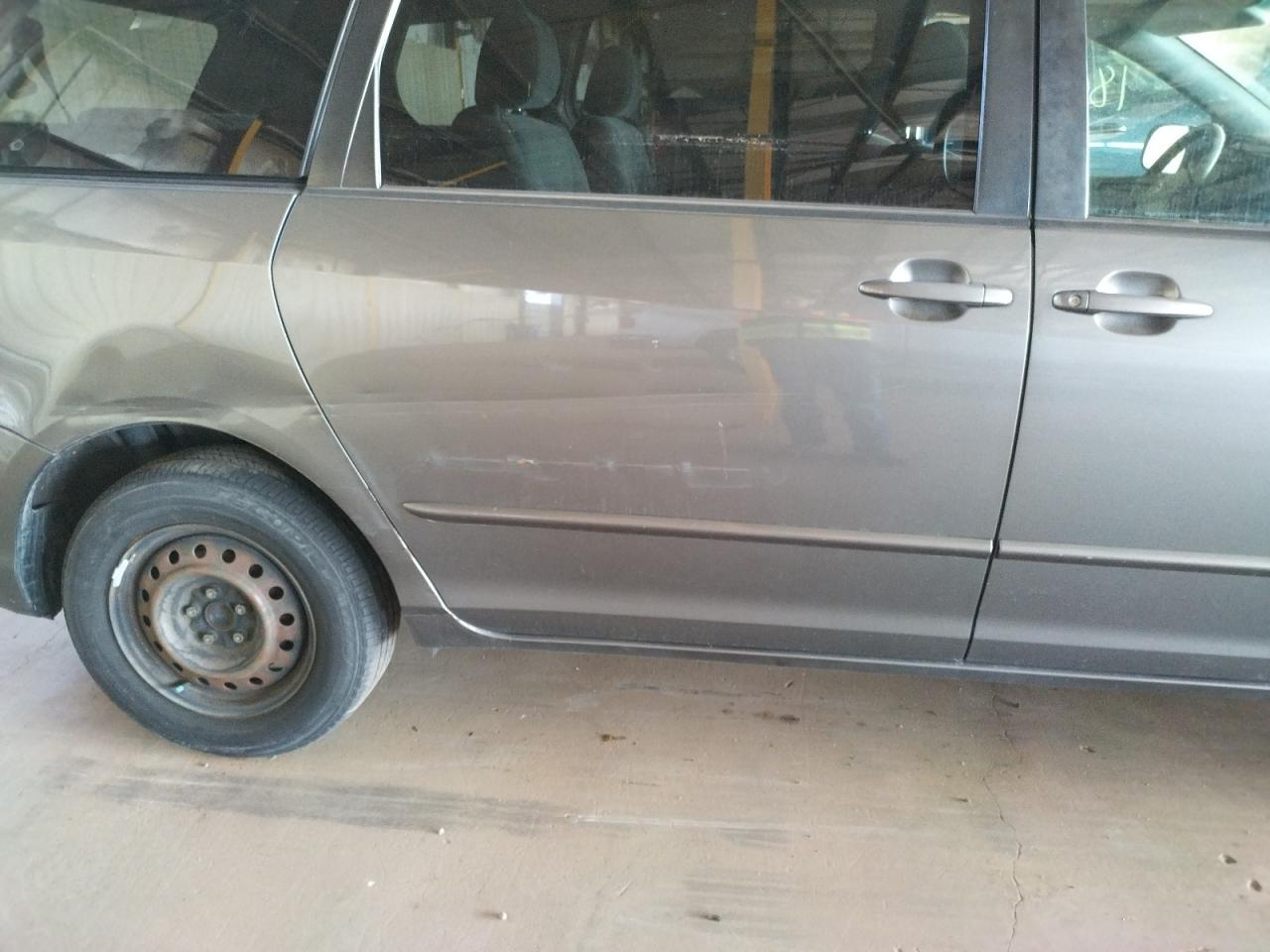 Photo 9 from auction – 2005 TOYOTA SIENNA CE with VIN 5TDZA23C25S277548
