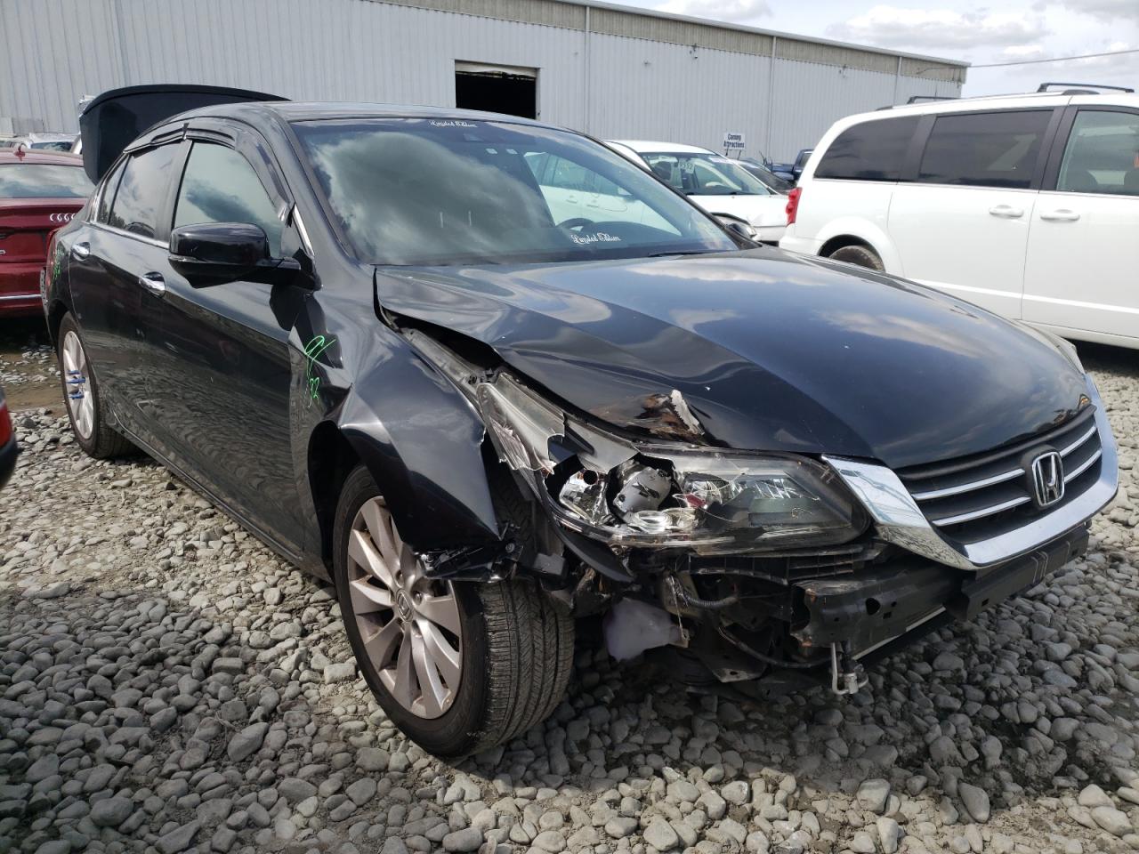 HONDA ACCORD EXL 2014 with VIN 1HGCR2F83EA004882 - Photo from auction