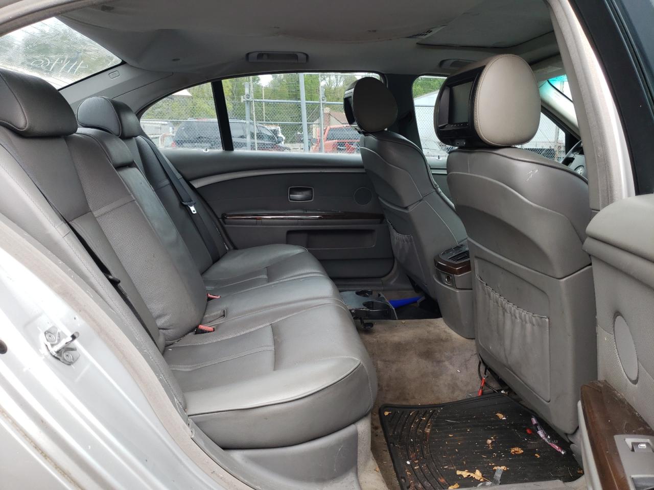 Photo 6 from auction – 2004 BMW 745 LI with VIN WBAGN63414DS48254