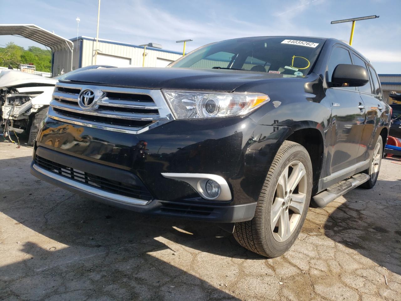 Photo 2 from auction – 2012 TOYOTA HIGHLANDER with VIN 5TDDK3EH6CS115988