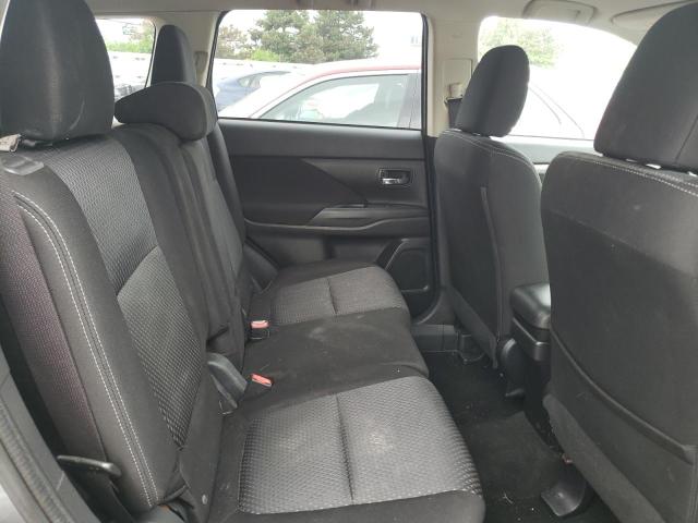Photo 6 from auction – 2017 MITSUBISHI OUTLANDER with VIN JA4AZ3A37HZ020512