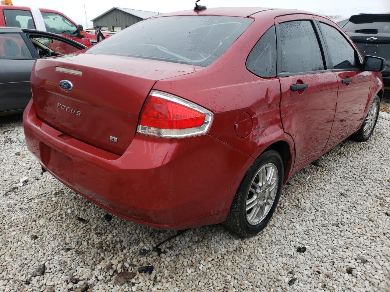 Photo 4 from auction – 2010 FORD FOCUS SE with VIN 1FAHP3FN7AW104072